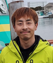 クルー紹介写真16